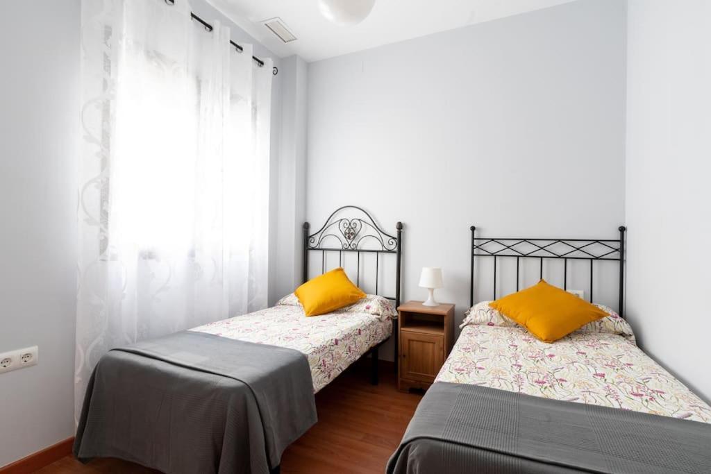 Comodo Apartamento En Альмонте Экстерьер фото